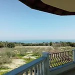 וילה House With A View ליטוחורון
