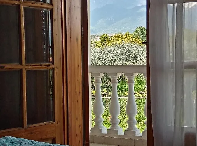 Vila House With A View *