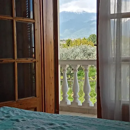 Villa House With A View *