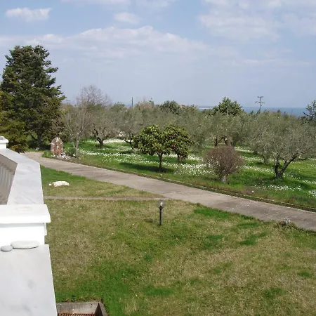 Villa House With A View *